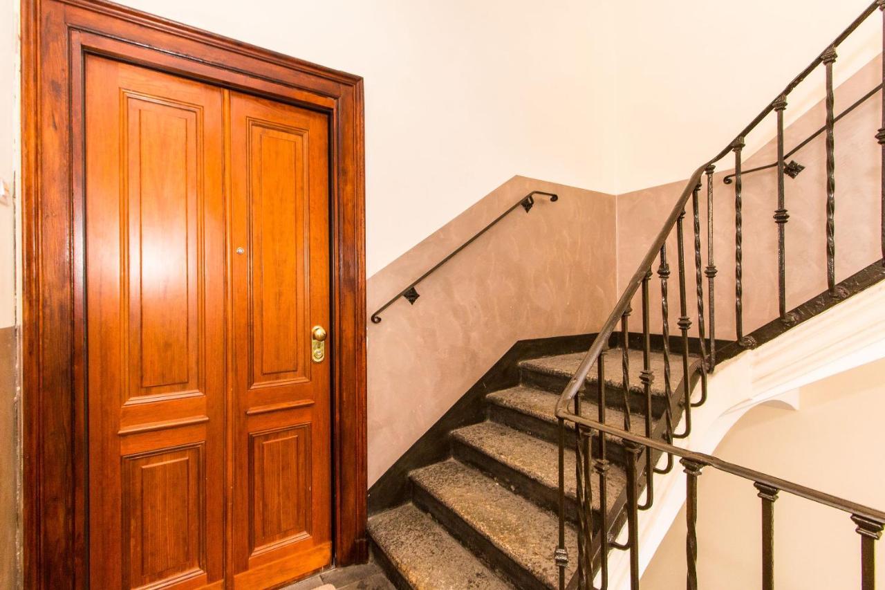 Piazza Statuto Comfortable Apartment تورينو المظهر الخارجي الصورة